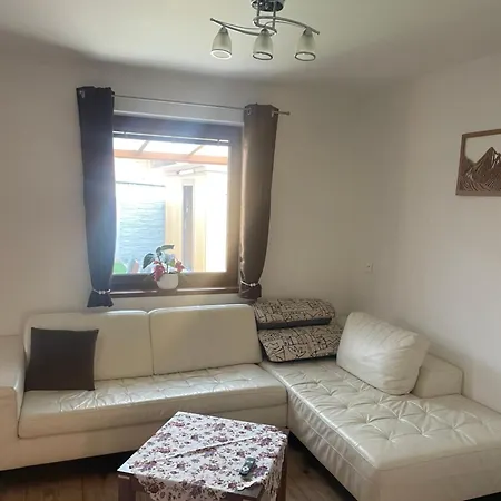 Losonci Apartamento Nesvady