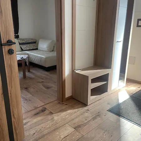 Losonci Apartamento *